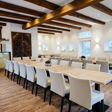 Zum Muehlenteich Hotel Bassum Buitenkant foto