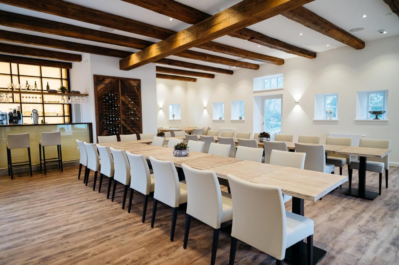 Zum Muehlenteich Hotel Bassum Buitenkant foto