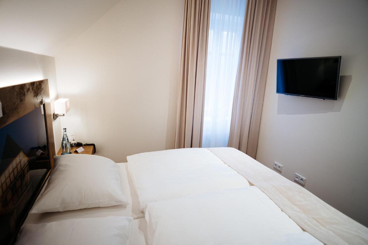 Zum Muehlenteich Hotel Bassum Buitenkant foto