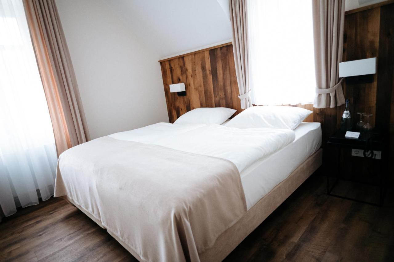 Zum Muehlenteich Hotel Bassum Buitenkant foto